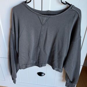 American Eagle Grey Cropped Sweatshirt